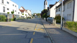 Mehr über den Artikel erfahren Schutzstreifen Erdinger Straße wird entfernt