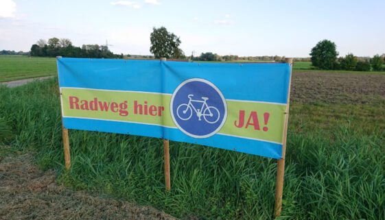 Bereits seit vielen Jahren von den Anwohner:innen gefordert: Radweg nach Sünzhausen (von Vötting) Quelle: Andreas Kagermeier