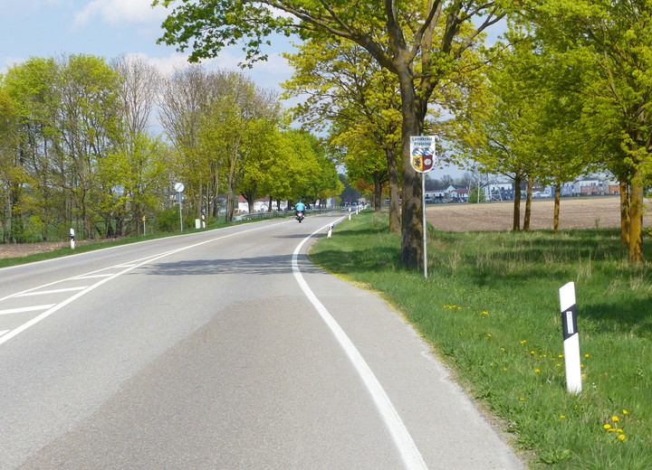 09: Staatsstrasse noch ohne Radweg vor Garching